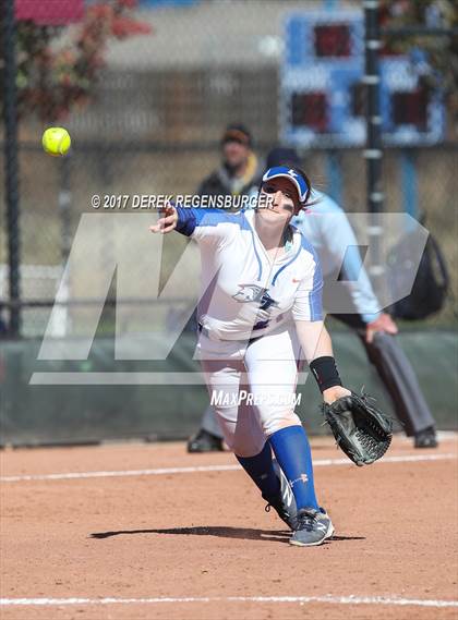 Thumbnail 2 in Legacy vs Legend (CHSAA 5A Semifinal) photogallery.