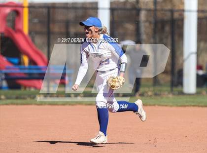 Thumbnail 3 in Legacy vs Legend (CHSAA 5A Semifinal) photogallery.