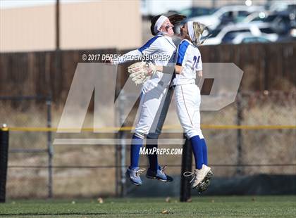 Thumbnail 3 in Legacy vs Legend (CHSAA 5A Semifinal) photogallery.