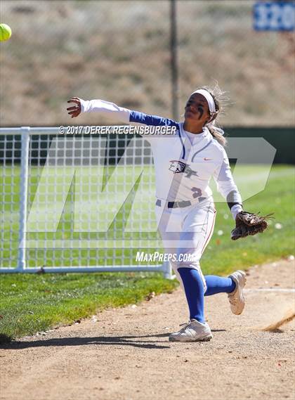 Thumbnail 3 in Legacy vs Legend (CHSAA 5A Semifinal) photogallery.
