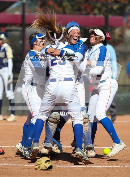 Thumbnail 3 in Legacy vs Legend (CHSAA 5A Semifinal) photogallery.