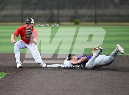 Thumbnail 3 in South Webster vs Leipsic (OHSAA Division VII Semifinal) photogallery.
