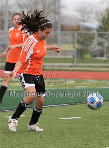 Thumbnail 2 in Mesa Verde vs Capital Christian (River City Tournament) photogallery.