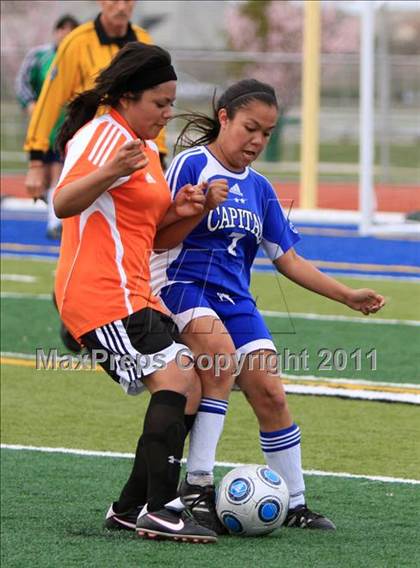 Thumbnail 2 in Mesa Verde vs Capital Christian (River City Tournament) photogallery.
