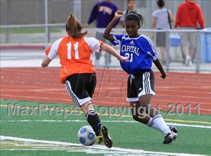 Thumbnail 2 in Mesa Verde vs Capital Christian (River City Tournament) photogallery.