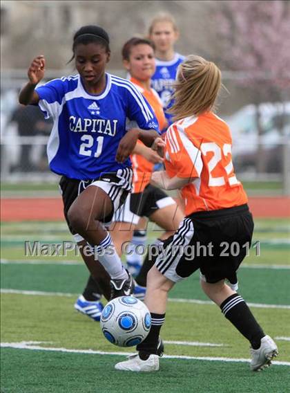 Thumbnail 2 in Mesa Verde vs Capital Christian (River City Tournament) photogallery.