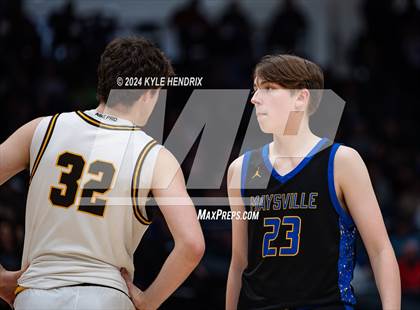 Thumbnail 3 in Archbishop Alter vs. Maysville (OHSAA Division II Final) photogallery.