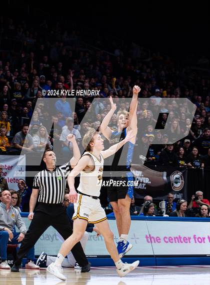 Thumbnail 3 in Archbishop Alter vs. Maysville (OHSAA Division II Final) photogallery.