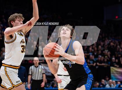 Thumbnail 1 in Archbishop Alter vs. Maysville (OHSAA Division II Final) photogallery.