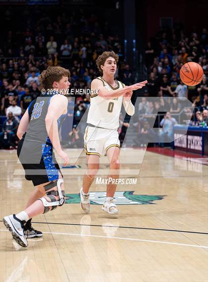 Thumbnail 2 in Archbishop Alter vs. Maysville (OHSAA Division II Final) photogallery.