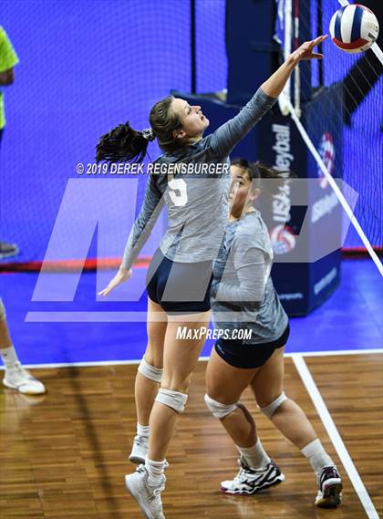 Thumbnail 1 in Palmer Ridge vs Cheyenne Mountain (CHSAA 4A Semifinal) photogallery.