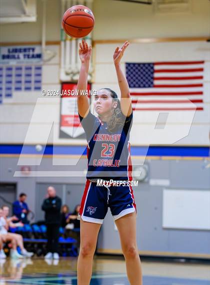 Thumbnail 3 in Kennedy Catholic @ Liberty photogallery.