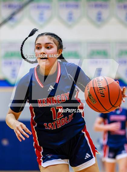 Thumbnail 1 in Kennedy Catholic @ Liberty photogallery.