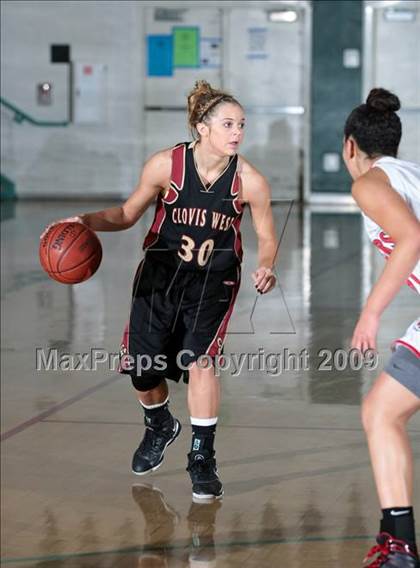 Thumbnail 1 in St. Mary's vs. Clovis West (West Coast Jamboree) photogallery.