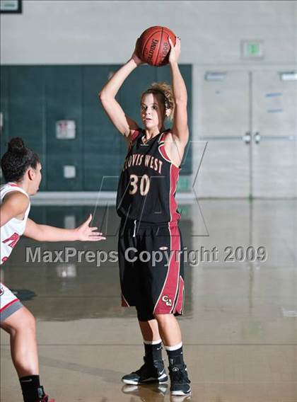Thumbnail 1 in St. Mary's vs. Clovis West (West Coast Jamboree) photogallery.
