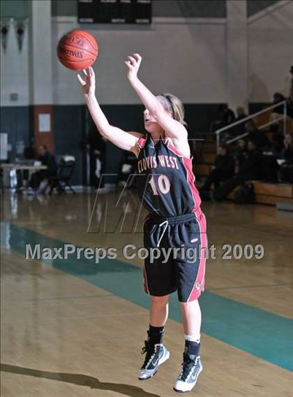 Thumbnail 2 in St. Mary's vs. Clovis West (West Coast Jamboree) photogallery.