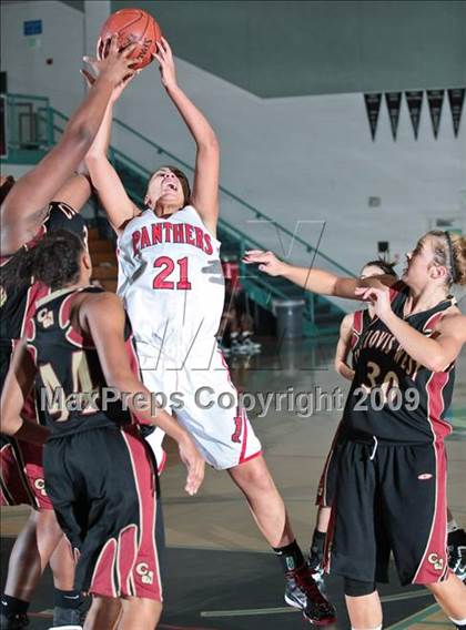 Thumbnail 1 in St. Mary's vs. Clovis West (West Coast Jamboree) photogallery.