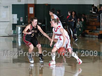 Thumbnail 2 in St. Mary's vs. Clovis West (West Coast Jamboree) photogallery.