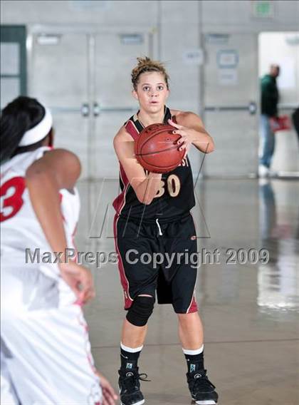 Thumbnail 2 in St. Mary's vs. Clovis West (West Coast Jamboree) photogallery.
