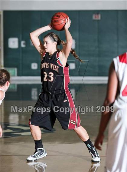 Thumbnail 1 in St. Mary's vs. Clovis West (West Coast Jamboree) photogallery.