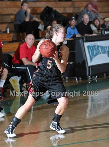 Thumbnail 2 in St. Mary's vs. Clovis West (West Coast Jamboree) photogallery.