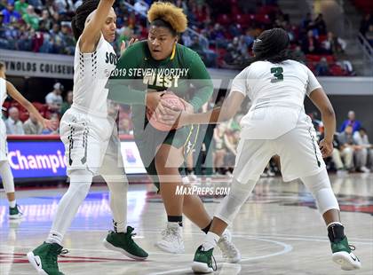 Thumbnail 1 in West Forsyth vs. Southeast Raleigh (NCHSAA 4A Final) photogallery.
