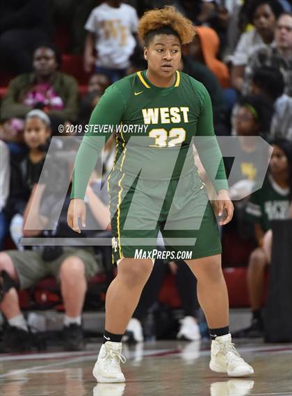 Thumbnail 1 in West Forsyth vs. Southeast Raleigh (NCHSAA 4A Final) photogallery.