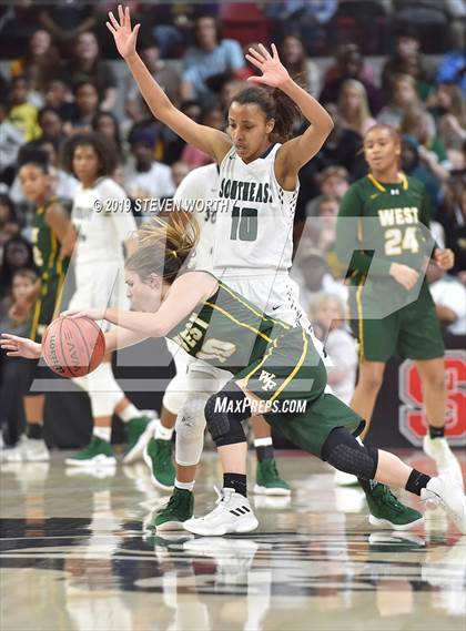 Thumbnail 3 in West Forsyth vs. Southeast Raleigh (NCHSAA 4A Final) photogallery.