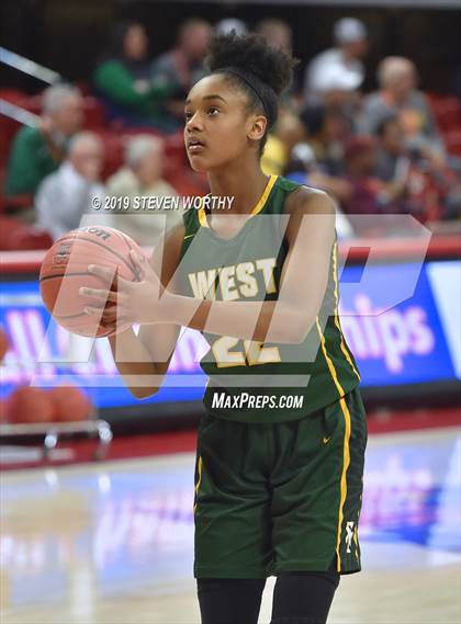 Thumbnail 3 in West Forsyth vs. Southeast Raleigh (NCHSAA 4A Final) photogallery.