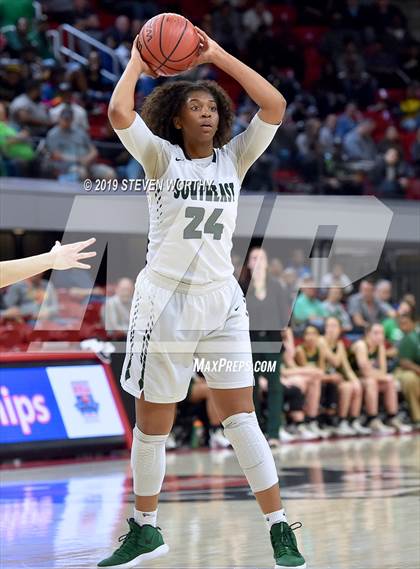 Thumbnail 2 in West Forsyth vs. Southeast Raleigh (NCHSAA 4A Final) photogallery.
