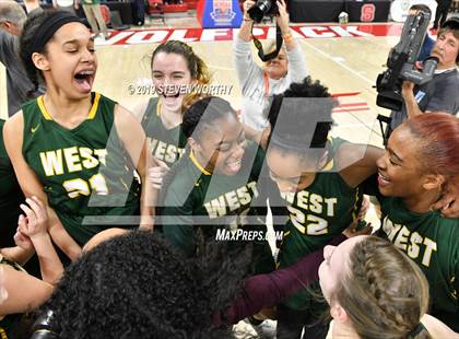 Thumbnail 1 in West Forsyth vs. Southeast Raleigh (NCHSAA 4A Final) photogallery.