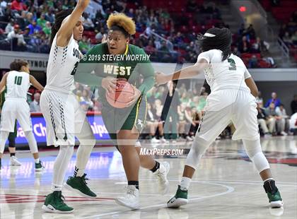 Thumbnail 2 in West Forsyth vs. Southeast Raleigh (NCHSAA 4A Final) photogallery.