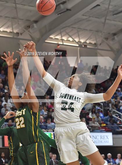 Thumbnail 3 in West Forsyth vs. Southeast Raleigh (NCHSAA 4A Final) photogallery.