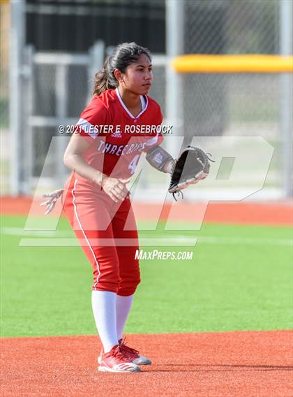 Thumbnail 3 in Schulenburg vs. Three Rivers (UIL 2A Area Playoffs) photogallery.