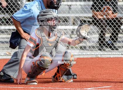 Thumbnail 3 in Schulenburg vs. Three Rivers (UIL 2A Area Playoffs) photogallery.