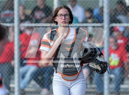 Thumbnail 1 in Schulenburg vs. Three Rivers (UIL 2A Area Playoffs) photogallery.