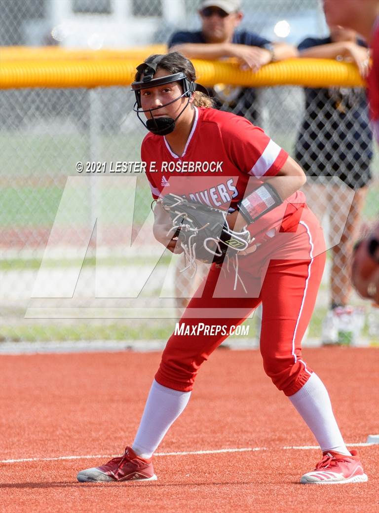 Photo 20 in the Schulenburg vs. Three Rivers (UIL 2A Area Playoffs ...