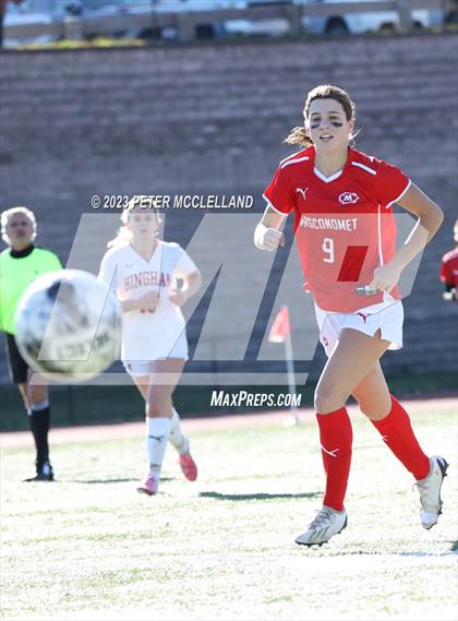 Thumbnail 1 in Hingham vs Masconomet Regional (MIAA Division 2 Quarterfinal) photogallery.