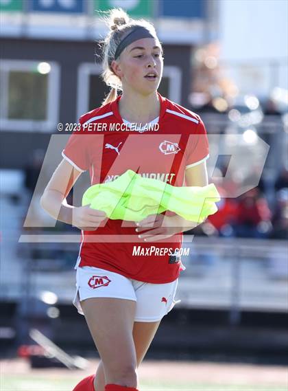 Thumbnail 1 in Hingham vs Masconomet Regional (MIAA Division 2 Quarterfinal) photogallery.