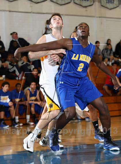 Thumbnail 3 in La Mirada vs. Sunny Hills (Blue Pride Classic) photogallery.