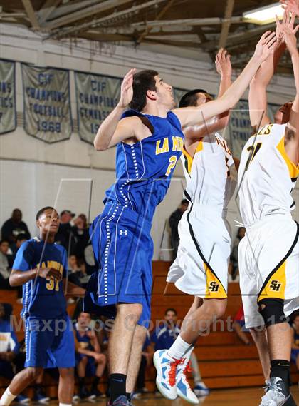 Thumbnail 2 in La Mirada vs. Sunny Hills (Blue Pride Classic) photogallery.