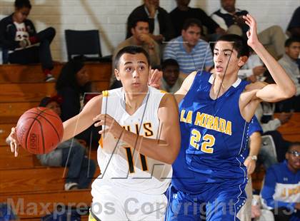 Thumbnail 1 in La Mirada vs. Sunny Hills (Blue Pride Classic) photogallery.