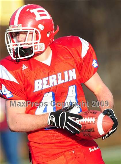 Thumbnail 1 in Berlin vs. Bethel (CIAC Class M Final) photogallery.