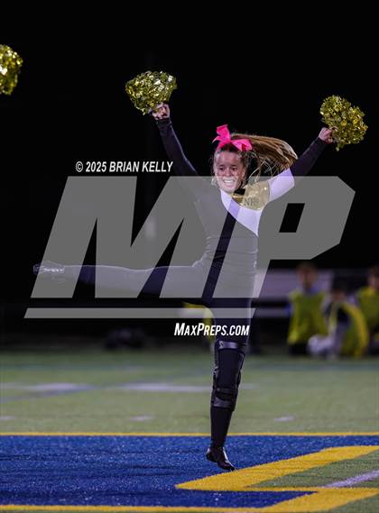 Thumbnail 2 in Walpole @ Needham photogallery.