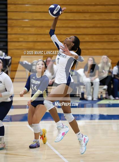 Thumbnail 3 in Southwest Guilford @ Cuthbertson (NCHSAA 7A Round 2) photogallery.