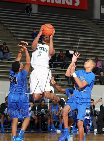Thumbnail 1 in Berkner [L. V.] vs. North Crowley (McDonald's Texas Invitational) photogallery.