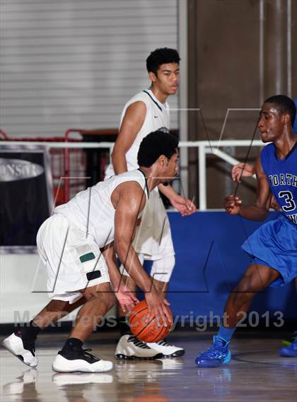 Thumbnail 2 in Berkner [L. V.] vs. North Crowley (McDonald's Texas Invitational) photogallery.