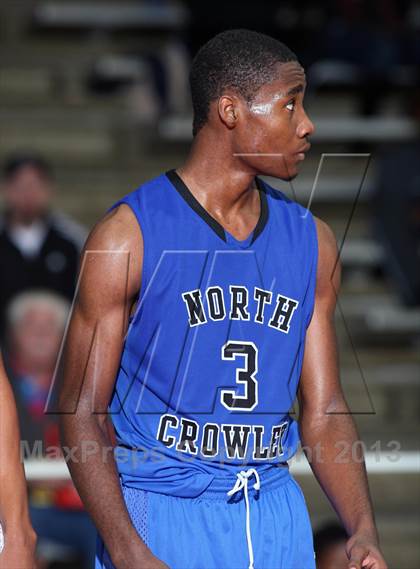 Thumbnail 1 in Berkner [L. V.] vs. North Crowley (McDonald's Texas Invitational) photogallery.