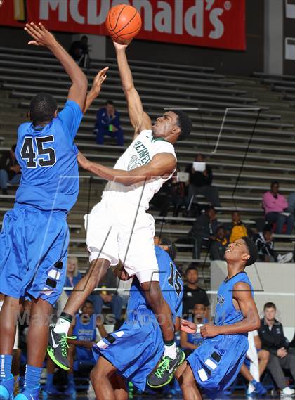 Thumbnail 1 in Berkner [L. V.] vs. North Crowley (McDonald's Texas Invitational) photogallery.
