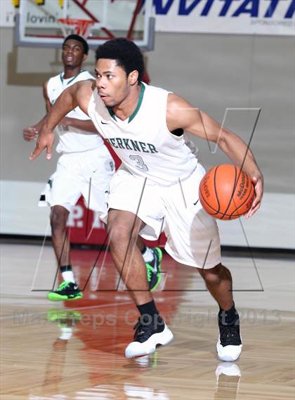 Thumbnail 3 in Berkner [L. V.] vs. North Crowley (McDonald's Texas Invitational) photogallery.